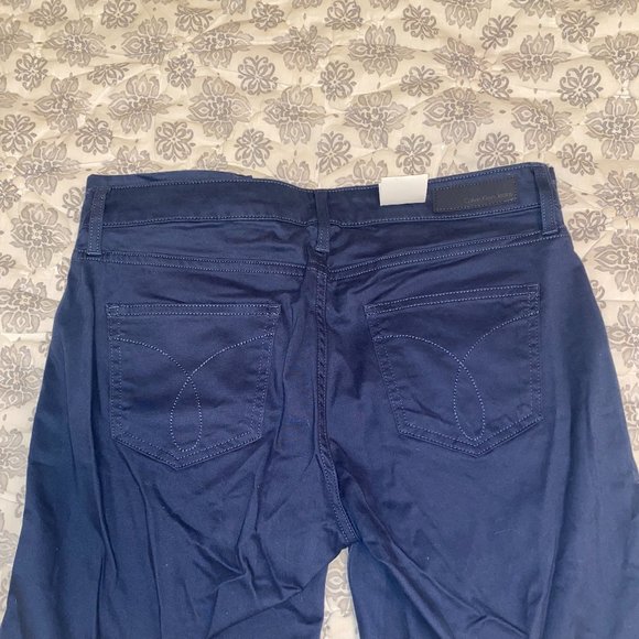 Calvin Klein Jeans - Picture 2 of 3